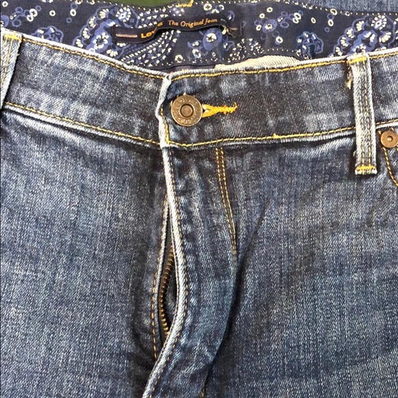 Levi Jeans - Picture 6 of 8